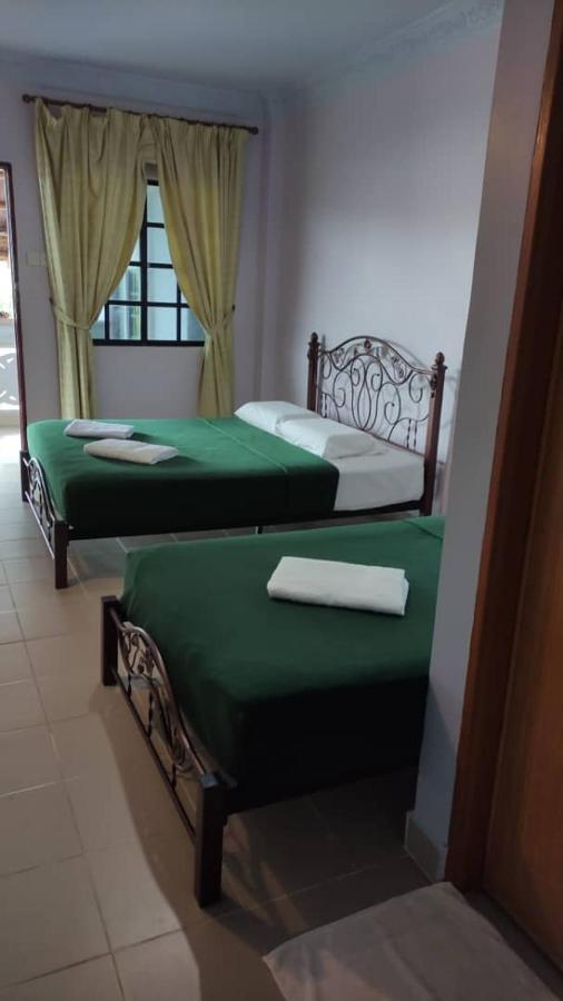 Dlavender Beach Stay Marang Exterior foto