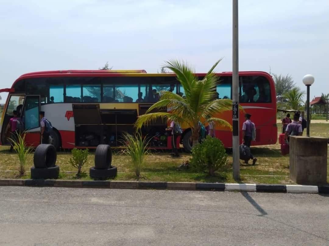 Dlavender Beach Stay Marang Exterior foto