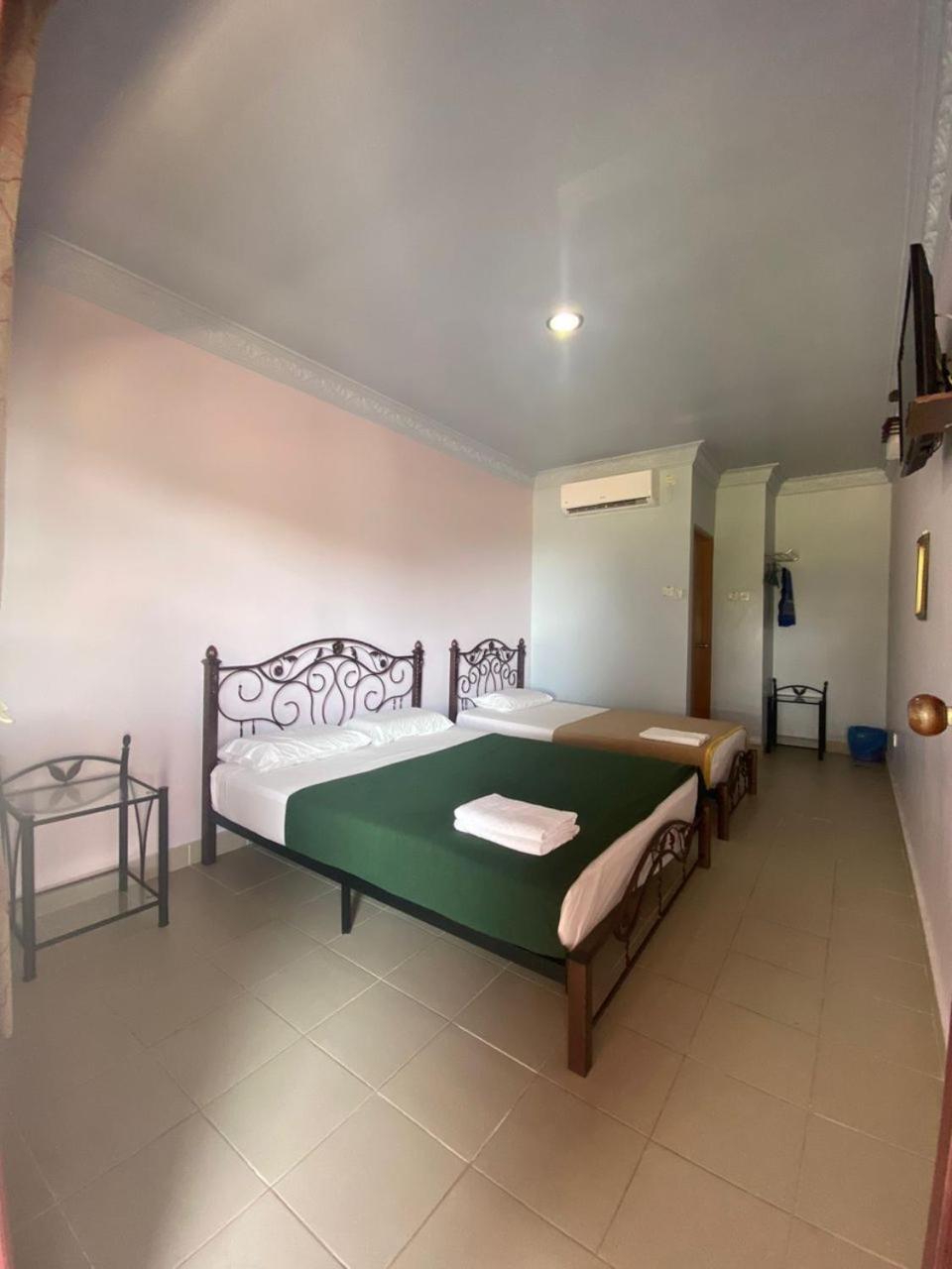 Dlavender Beach Stay Marang Exterior foto
