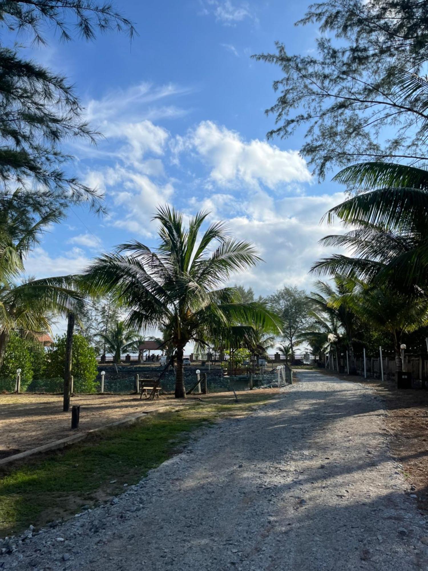 Dlavender Beach Stay Marang Exterior foto